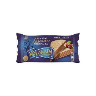 Oplatky Kolonáda trojhránky oříšek Opavia 50g / prodej po balení